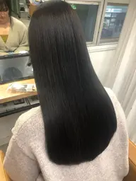 髪質改善ストレート💇🏻‍♀️✨️【平日19時30~土日18時30~】ブリーチ毛NG❌
