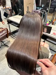 【✨土日祝限定/ 一度に全てのメニューされたい方✨】カット＋艶カラー＋プレミアム縮毛矯正＋トリートメント🌈