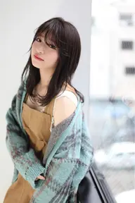 🌀カット+前髪ストレート(縮毛矯正)+トリートメント🩷一番気になる前髪と顔まわりをストレートにしましょう🌈