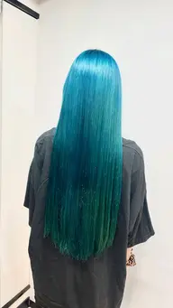 カラーモデル募集中/レディース❕寒色カラー 【ブリーチ、リタッチ不可】毛先までの全体カラー💙