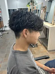 メンズ限定✂️カット+ツイストスパイラルパーマ(他パーマも可)+頭皮クレンジング+WAXプレゼント