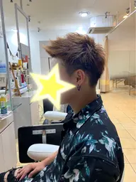 平日限定4950円税込メンズカット、眉カット、ヘッドスパ