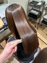 🦋毎朝のスタイリングを楽チンになっちゃう!!🦋縮毛矯正➕エクラリティトリートメント➕ナノバルケア