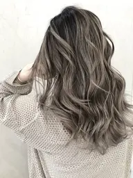【デザインカラーメニュー】⭐️デザインブリーチ×1回➕カラー➕カシミヤトリートメント➕カット💈詳しい詳細はクリック✨