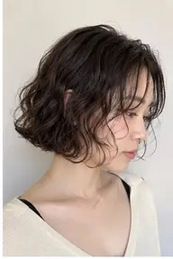 ⭐️直毛さん必見‼️⭐️✨カット✂️+デザインパーマ+スチームトリートメント🫧