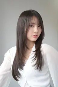 ✂️レイヤースタイル・現在の長さが胸あたりで、レイヤースタイルへのカットが可能な方✂️
