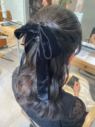ハーフアップ