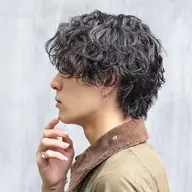 💫毎日のスタイリングを楽にしたい方へ💫骨格矯正カット+波巻きパーマ
