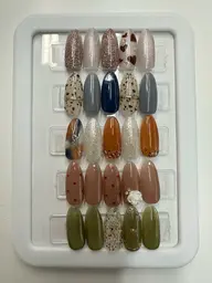 デザインネイル¥1800 ※オフありなしご連絡ください