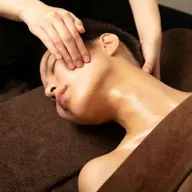 【 顔痩せ◆人気メニュー💕】『小顔リンパマッサージ』