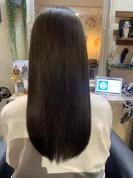 ⭐️縮毛矯正&グローバルミルボンスムーストリートメント⭐️