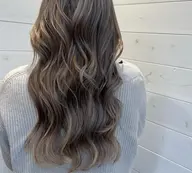 カットダブルカラー（ヘッドマッサージ付き）2色以上はプラス料金