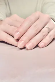 【ネイルケア】甘皮処理 / 整爪 / 保湿 / ハンドマッサージ