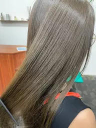 🌷🌺デトックスケアカラー＋シャンプーブロー🌹🌸