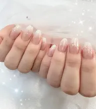 オフ込み🤍ワンカラーorラメグラ🧸🌟キラキラもちゅるん系も、かわいいお色たくさんご用意してます✨