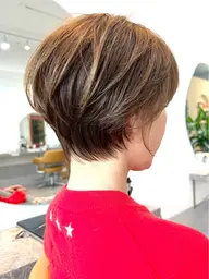 【40代限定☆美シルエットのショートヘア】月・金・土・日の18時​〜​カット&トリートメント7150円→0円