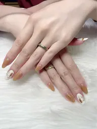 ハンドネイル自店オフあり（デザイン4本まで）