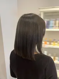 カット+縮毛矯正+1stepトリートメント🦋🤍✨️