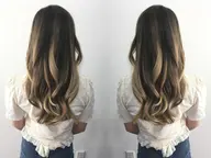 【グラデーションカラー🎨💇‍♀️】カット+ケアブリーチ+カラー+美容液TR ¥19500