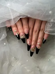 フレンチネイル
