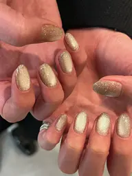 アクリル(スカルプチュア)長さ出し(1本〜5本まで)マグネット仕上げ(オフ有OK)※お色は選べます。