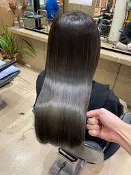 【限定価格】 トリートメント付き！髪質改善ストレート　　＊ロング料金なし