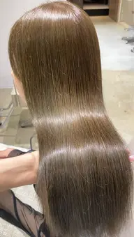 つやつやで透明感💭🫧✨透明感カラー➕TOKIO 5step トリートメント🧴