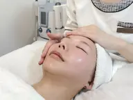 【毛穴のお手入れ・肌の鎮静】ハイドラフェイシャル＋スクライバー＋フェイシャルマッサージ＋栄養導入orトリートメントパック
