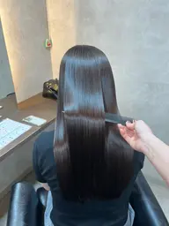 【 ブリーチ毛対応 】BIGAMIストレート ＋ カット ＋ TR 【 縮毛矯正 】