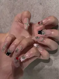 ハンドジェル盛り放題💅🏻💎パーツ等も付け放題です🫶🏻