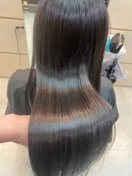 【🩵 𝐀𝐮𝐣𝐮𝐚 🩵】   4stepトリートメント             +シャンプー付き🧴🫧