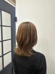 《女性限定》ナチュラルハイライト+フルカラー+カット￥2000