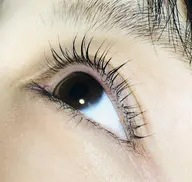 大好評🎉まつげパーマ【選べるカール】【無料コーティング美容液仕上げ】