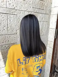 【ケアブリーチ使用】🍬デザインカラー(インナー、イヤリング、ハイライト)+トリートメント🍭