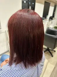 🍓赤&ピンクカラー🍓ブリーチなしでできる暖色系カラー🍓肩下＋1100円​〜​🍓トリートメント¥2200​〜​🍓