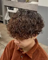 プードルパーマのスタイル写真を増やしたいので、モニター価格です!⚠️補足一読よろしくお願いいたします!