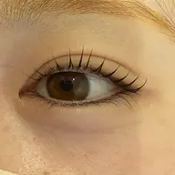 【学割U24】【ミニモ学割】まつ毛パーマ ＋美容コーティング付き💟❕眼力🆙❕束感まつ毛作ります❕💗