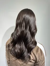 イルミナカラー+Aujuaトリートメント