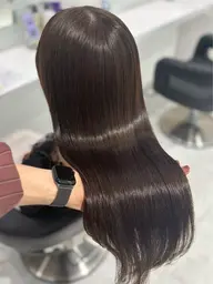 赤みを抑えたい方必見⭐️ 赤み消しカラー💫＋髪質改善トリートメント🫧髪の赤みを消しながら髪質改善で内部まで補修💗