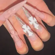 今大人気の‼️【白クロムパーツ2個付き】《オフあり》ワンカラー🎀チップ長さ出し付き🩵