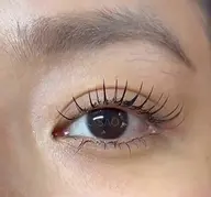 ✨ 上下マツエク／束感仕上げ ✨フラットラッシュ黒Cカール／8.9.10.11mm（目尻長めデザイン）＋下まつげ6mm