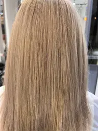 ブリーチ縮毛矯正