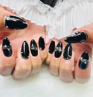 ネイル💅ワンカラー+アート🖼️10本オフ無料