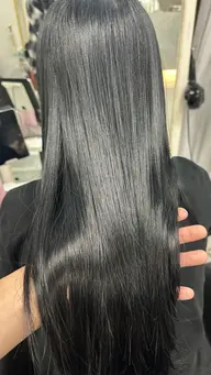 【モデル】梅雨時期に向けて☔️ 🍀ロング料金¥0🍀　        縮毛矯正+アジアンtr