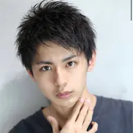 ⬅️画像のような髪型にしたい方限定‼️