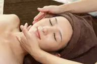 薬草🌿美肌優しいハーブピーリングパック付きフェイシャルエステフルコース剥けないパック