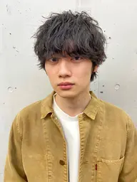 『✨常連のお客様✨』髪に動きがあり透明感求めてる方🔥モテ髪メンズパーマ＋透明感カラー＋似合わせカット＋トリートメント