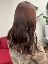 《𝐌𝐢𝐧𝐢𝐦𝐨限定価格》【🍒ブリーチなし暖色カラー🍒➕トリートメント】