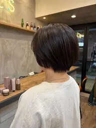 レディースショートカット＋ハイライト(白髪ぼかしorデザイン)