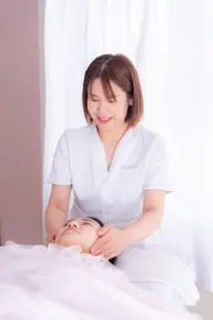 【月2名限定モニター】小顔エステ3回✖ホームケア付